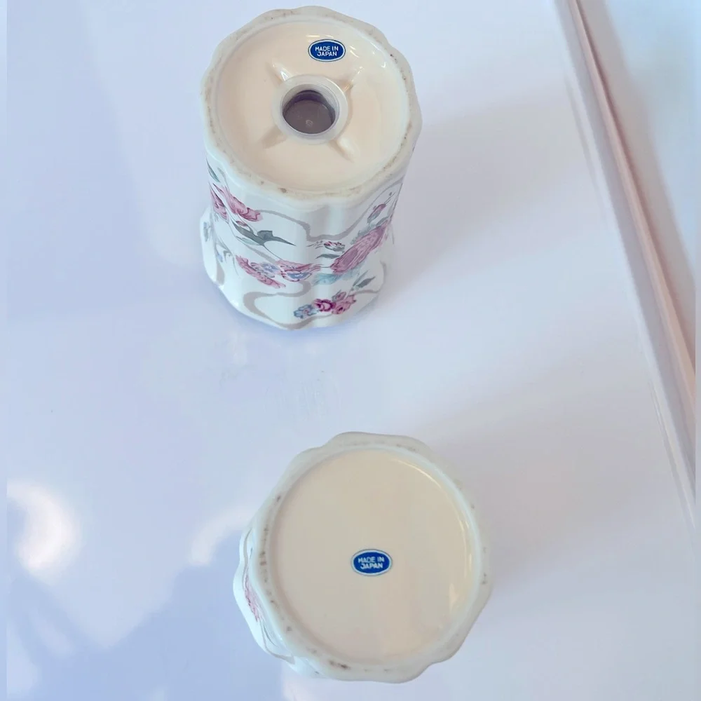 Vintage Ceramic Toothbrush Holder and Cup in Shades of Pinks/Blue/Greens and Tan